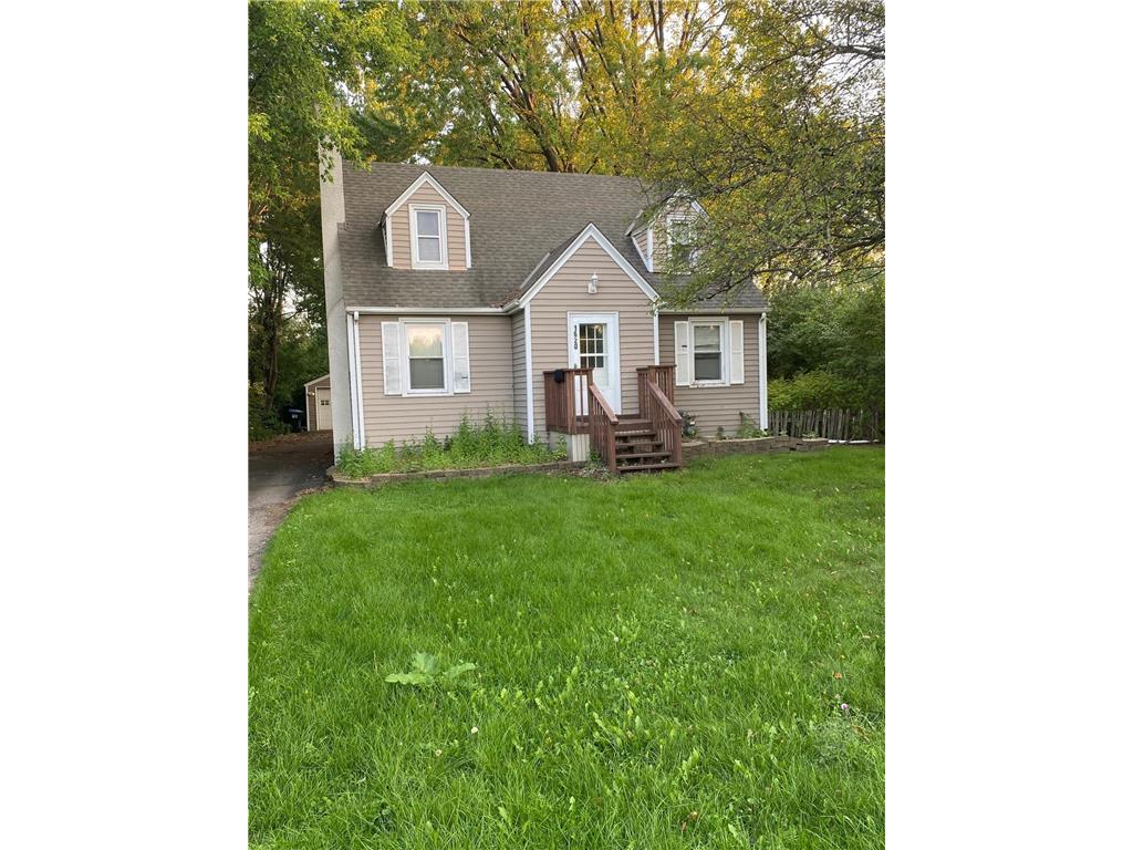 1620 County Road B W Roseville MN 55113 6682278 image1