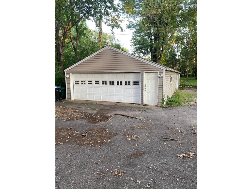 1620 County Road B W Roseville MN 55113 6682278 image24