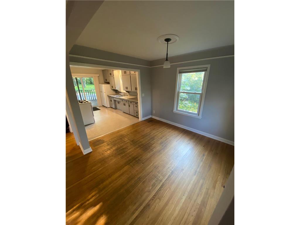 1620 County Road B W Roseville MN 55113 6682278 image8