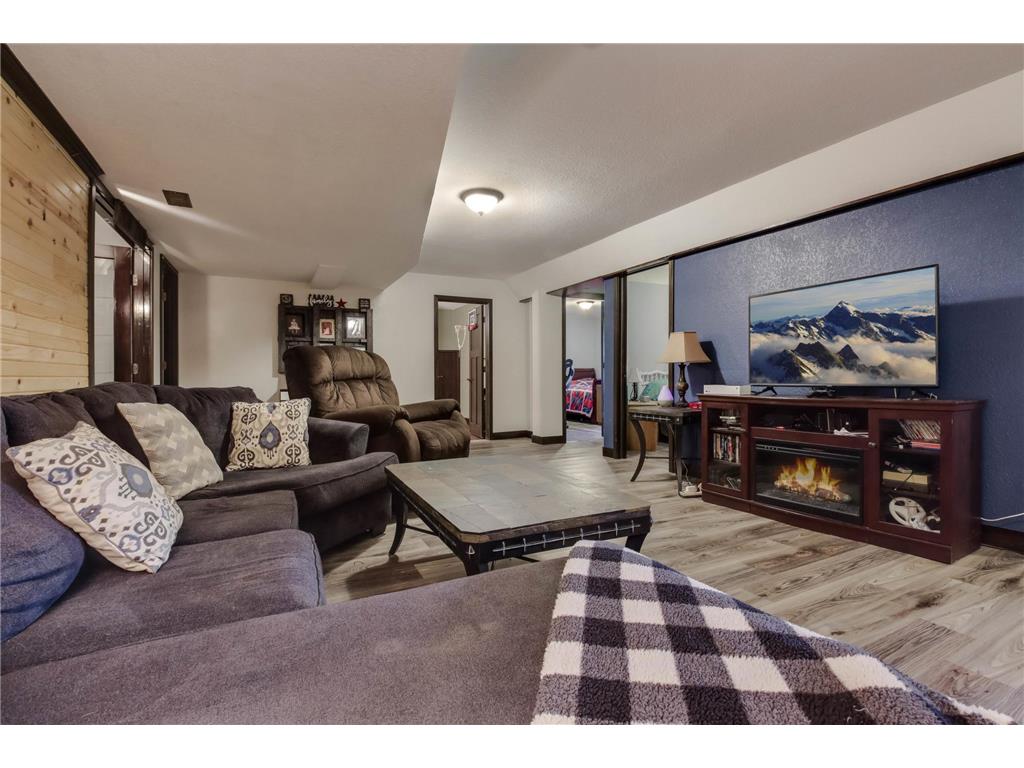 1620 County Road X Glenwood City WI 54013 6733116 image41