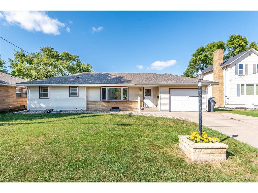 1620 E Main Street Mankato MN 56001 6432901 image1