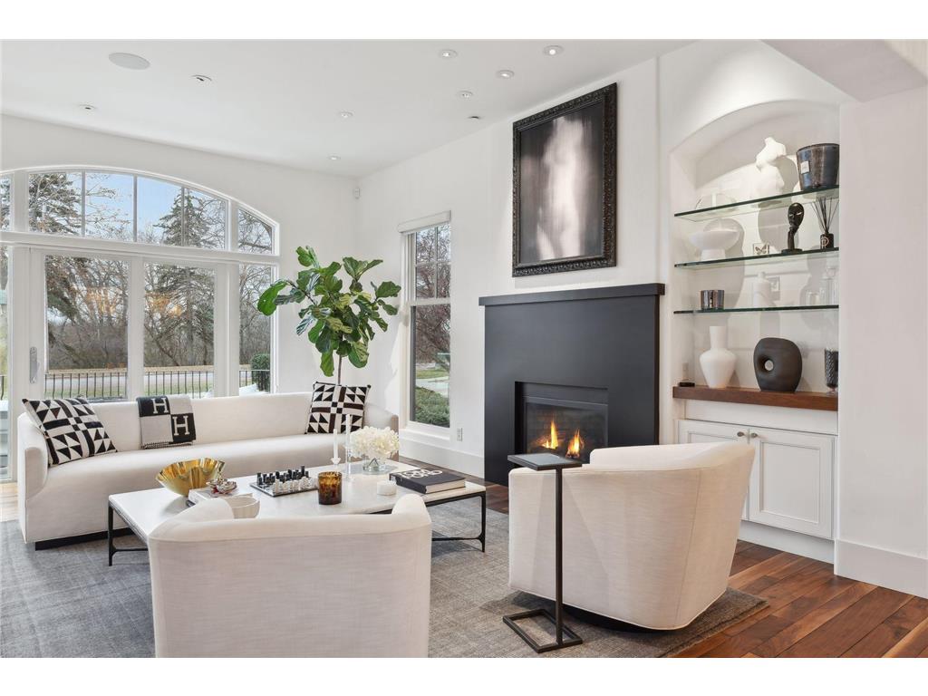 1620 Kenwood Parkway Minneapolis MN 55405 7015010 image3