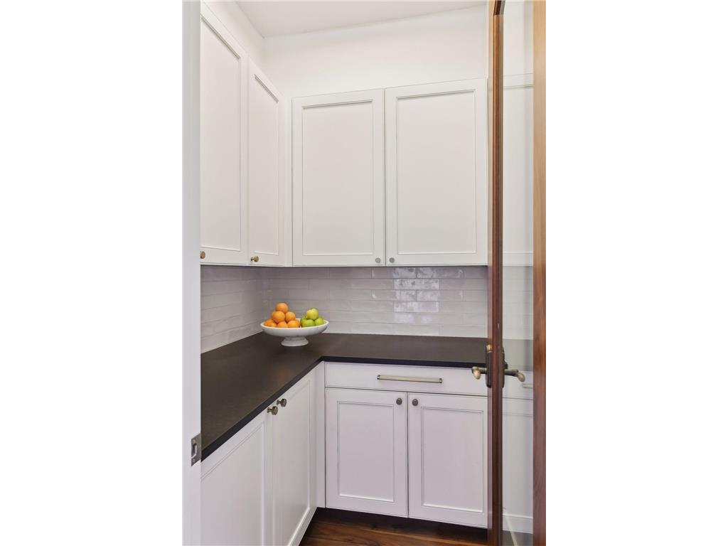 1620 Kenwood Parkway Minneapolis MN 55405 7015010 image31