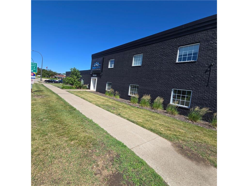 1620 W 98th Street Bloomington MN 55431 7089830 image2