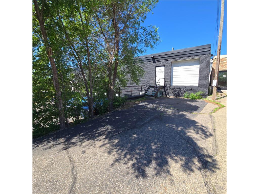 1620 W 98th Street Bloomington MN 55431 7089830 image3
