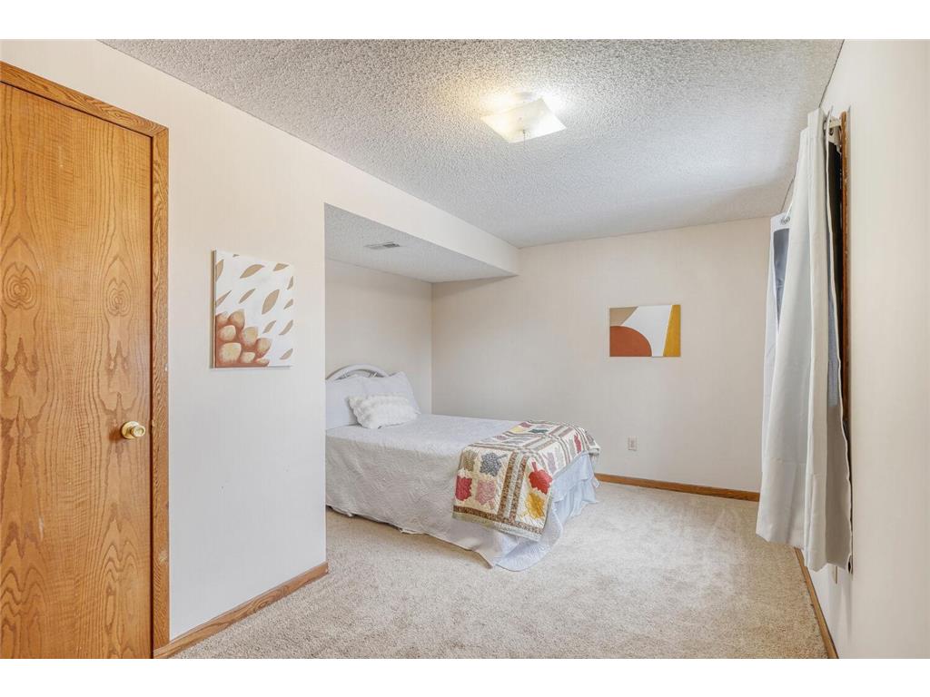 16200 Hyland Avenue Lakeville MN 55044 7034888 image22