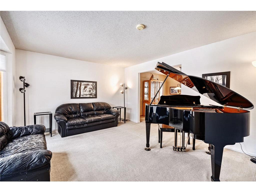 16200 Hyland Avenue Lakeville MN 55044 7034888 image3