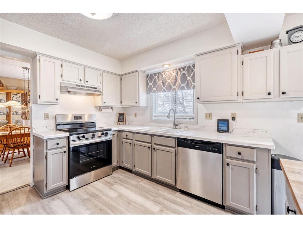 16200 Hyland Avenue Lakeville MN 55044 7034888 image7
