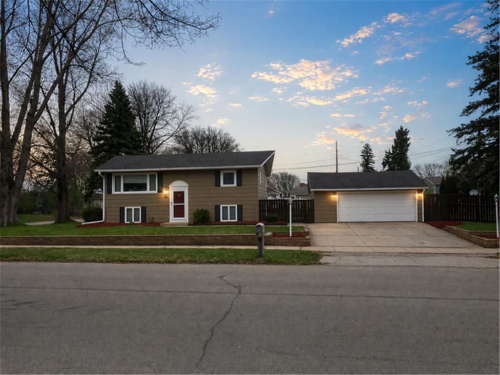 1621 40th Street NW Rochester MN 55901 7061706 image1