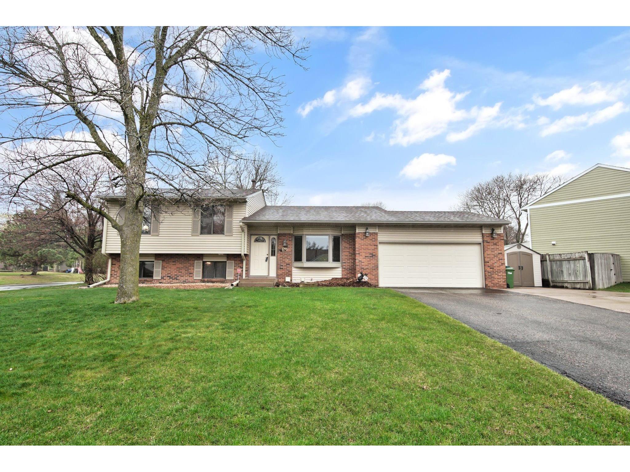 1621 Chatham Avenue, Arden Hills, MN 55112 MLS 5737457 Edina Realty