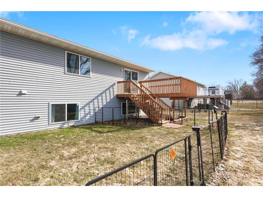 1621 Forest Glen Circle Saint Augusta MN 56301 7050755 image37