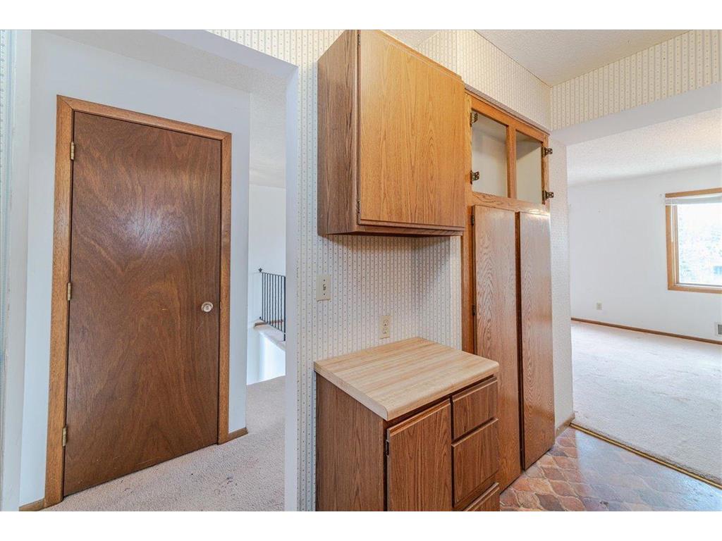 1621 W 140th Street Burnsville MN 55337 6820226 image12