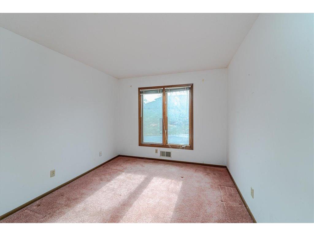 1621 W 140th Street Burnsville MN 55337 6820226 image14