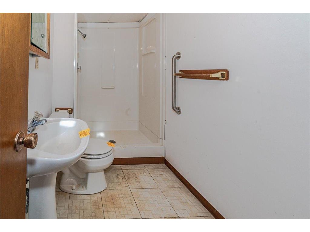 1621 W 140th Street Burnsville MN 55337 6820226 image23