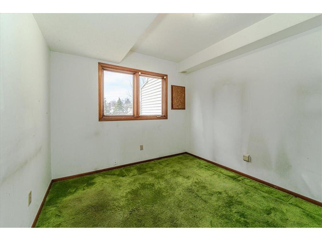 1621 W 140th Street Burnsville MN 55337 6820226 image28