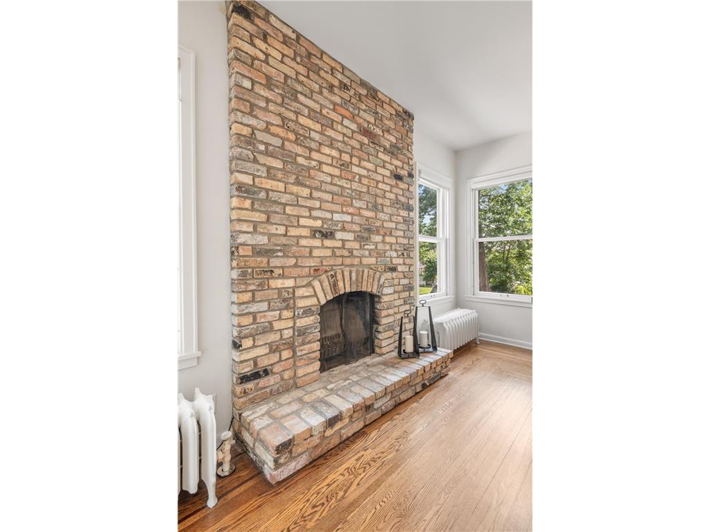 1621 W 25th Street Minneapolis MN 55405 6788649 image19