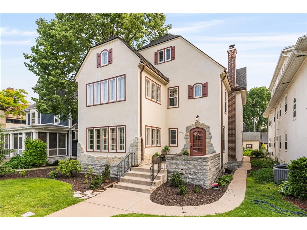 1621 W 25th Street Minneapolis MN 55405 6788649 image2