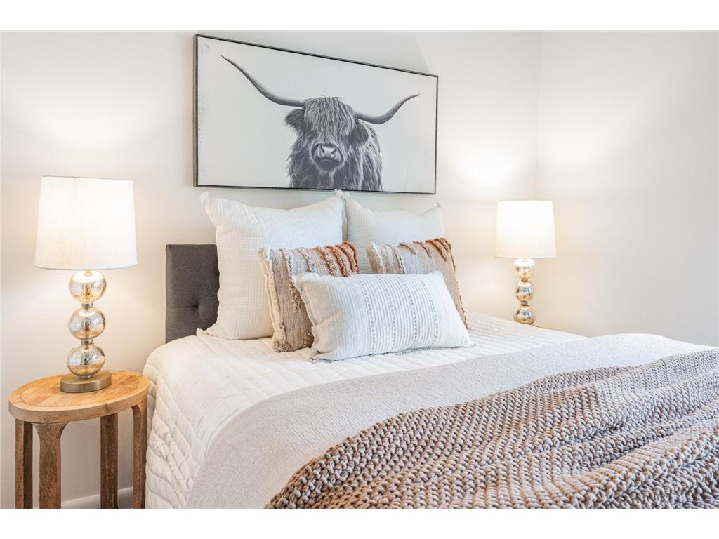 1621 W 25th Street Minneapolis MN 55405 6788649 image29