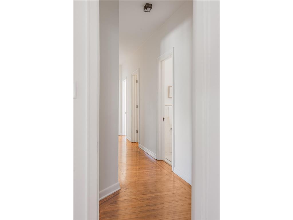 1621 W 25th Street Minneapolis MN 55405 6788649 image38