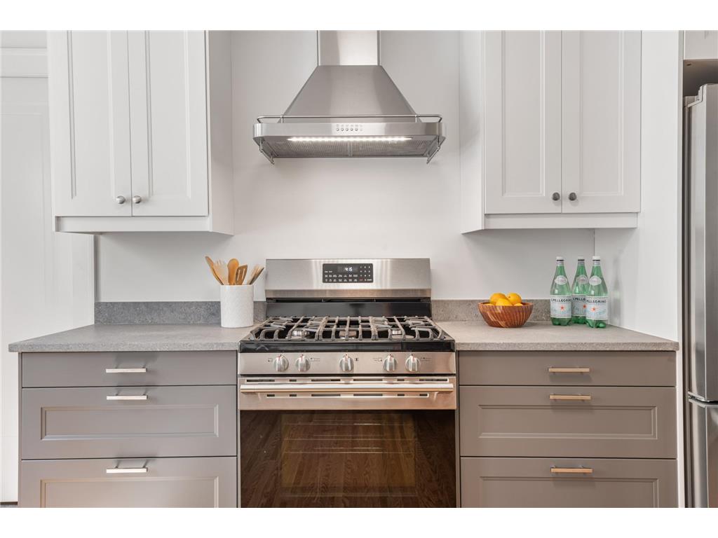 1621 W 25th Street Minneapolis MN 55405 6788649 image54