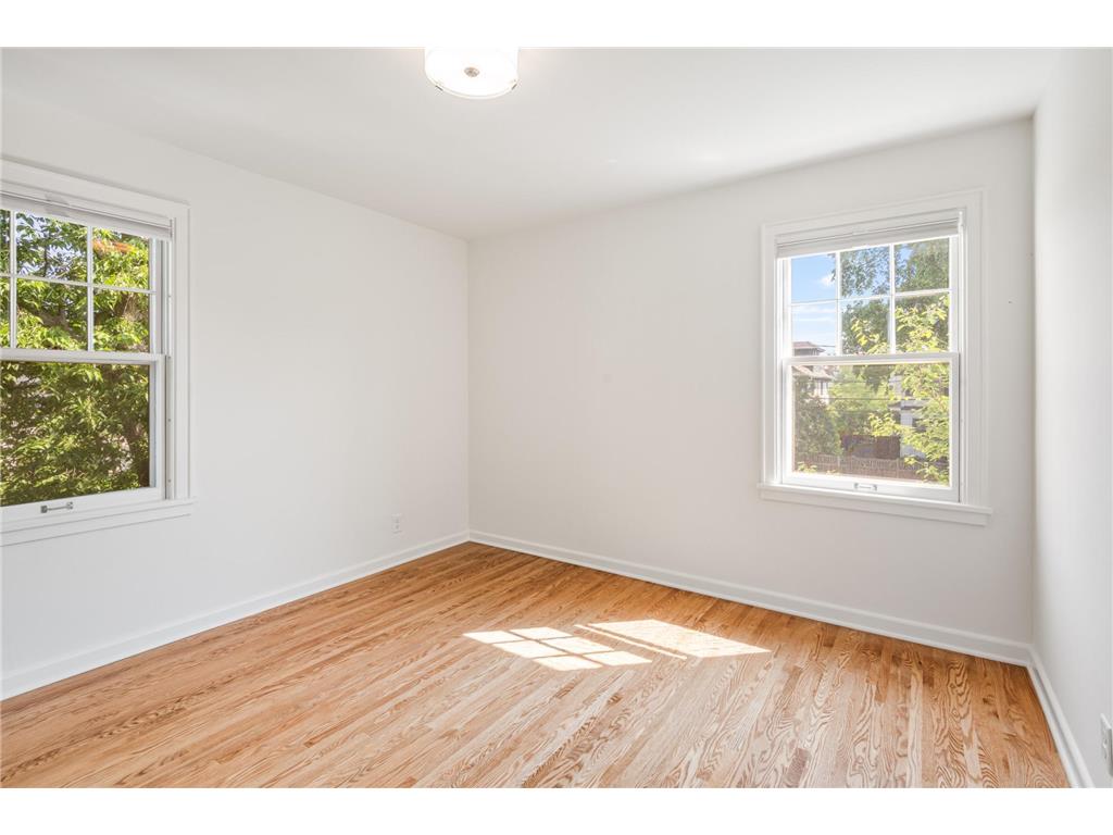 1621 W 25th Street Minneapolis MN 55405 6788649 image64