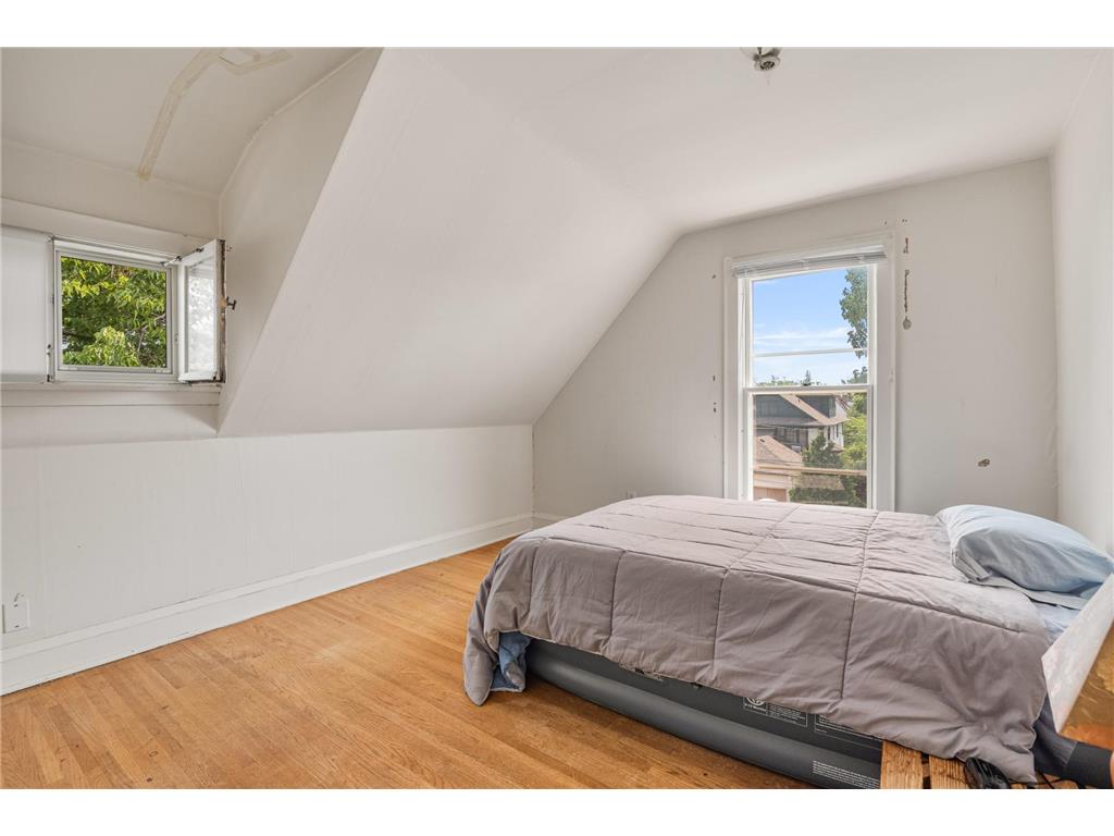 1621 W 25th Street Minneapolis MN 55405 6788649 image71