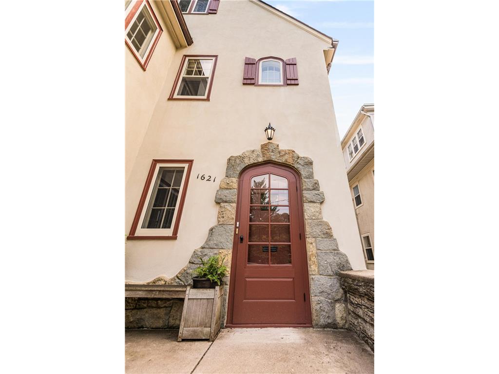 1621 W 25th Street Minneapolis MN 55405 6788649 image87