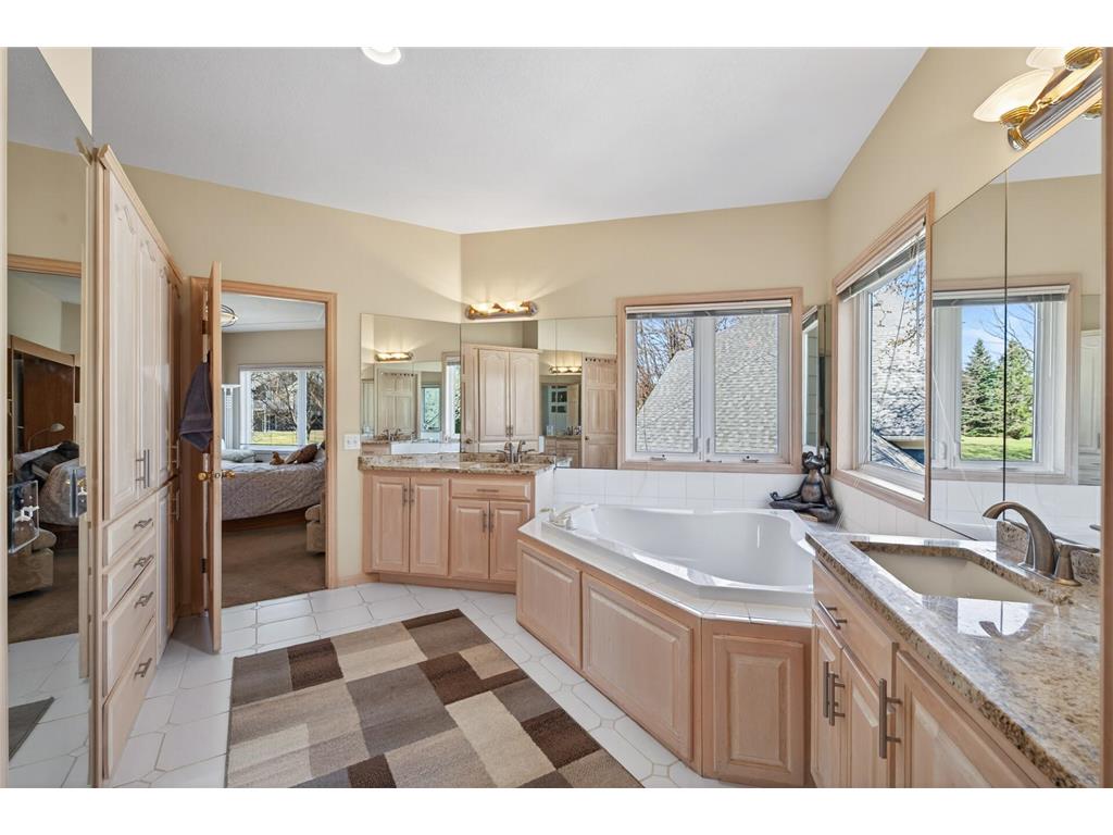 16215 37th Avenue N Plymouth MN 55446 7060090 image25