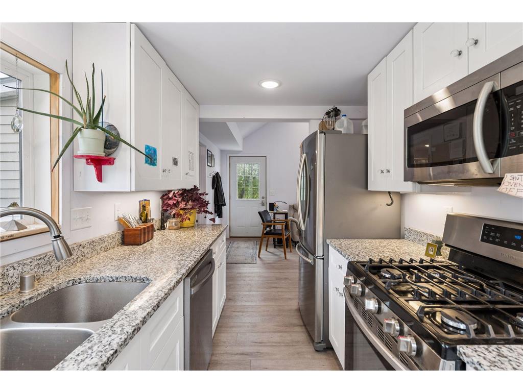 16217 Gleason Lake Road Minnetonka MN 55391 7073234 image13