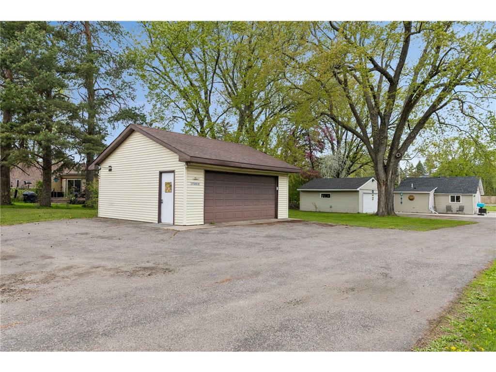 16217 Gleason Lake Road Minnetonka MN 55391 7073234 image18