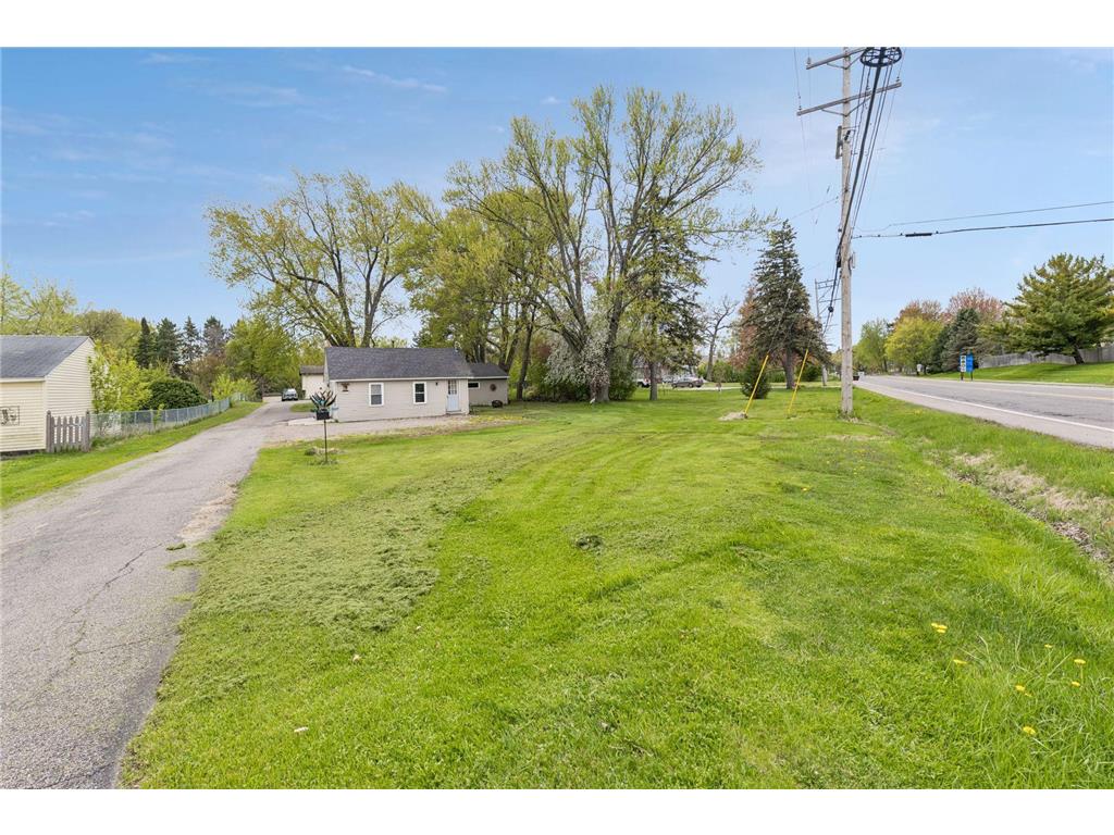 16217 Gleason Lake Road Minnetonka MN 55391 7073234 image20