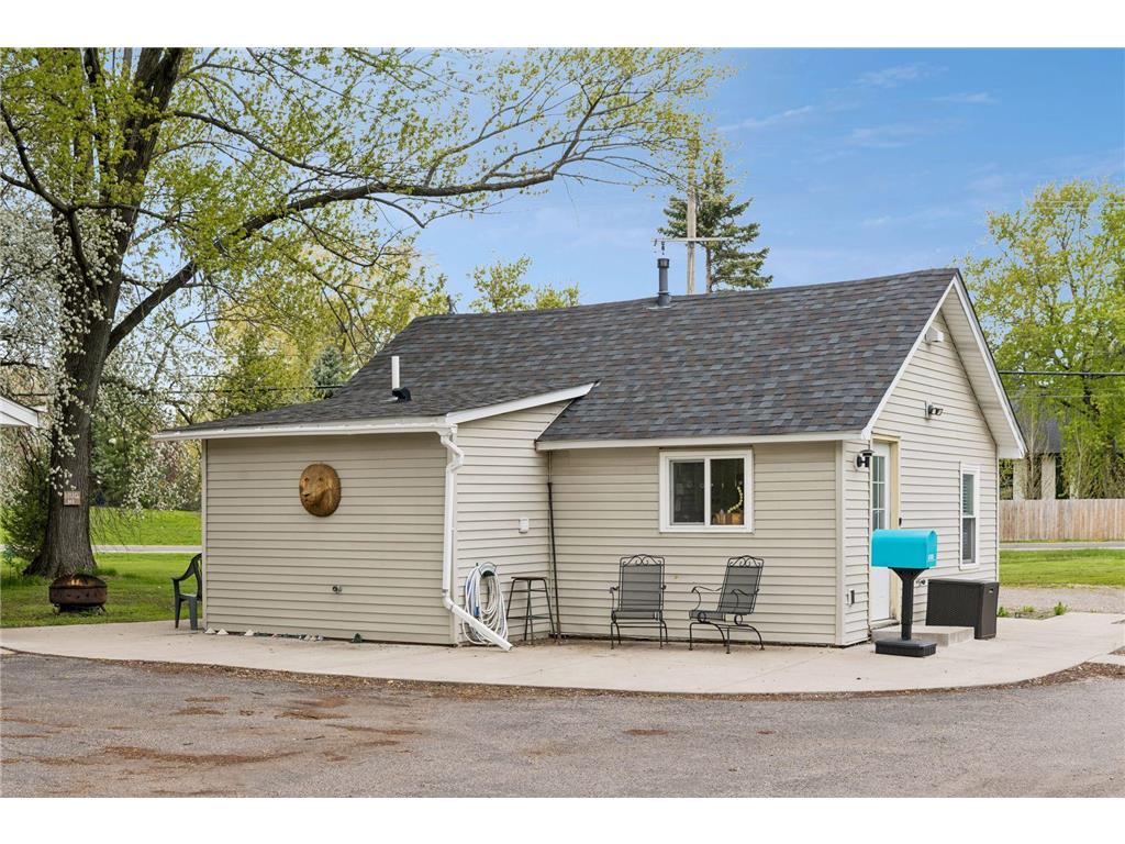 16217 Gleason Lake Road Minnetonka MN 55391 7073234 image22
