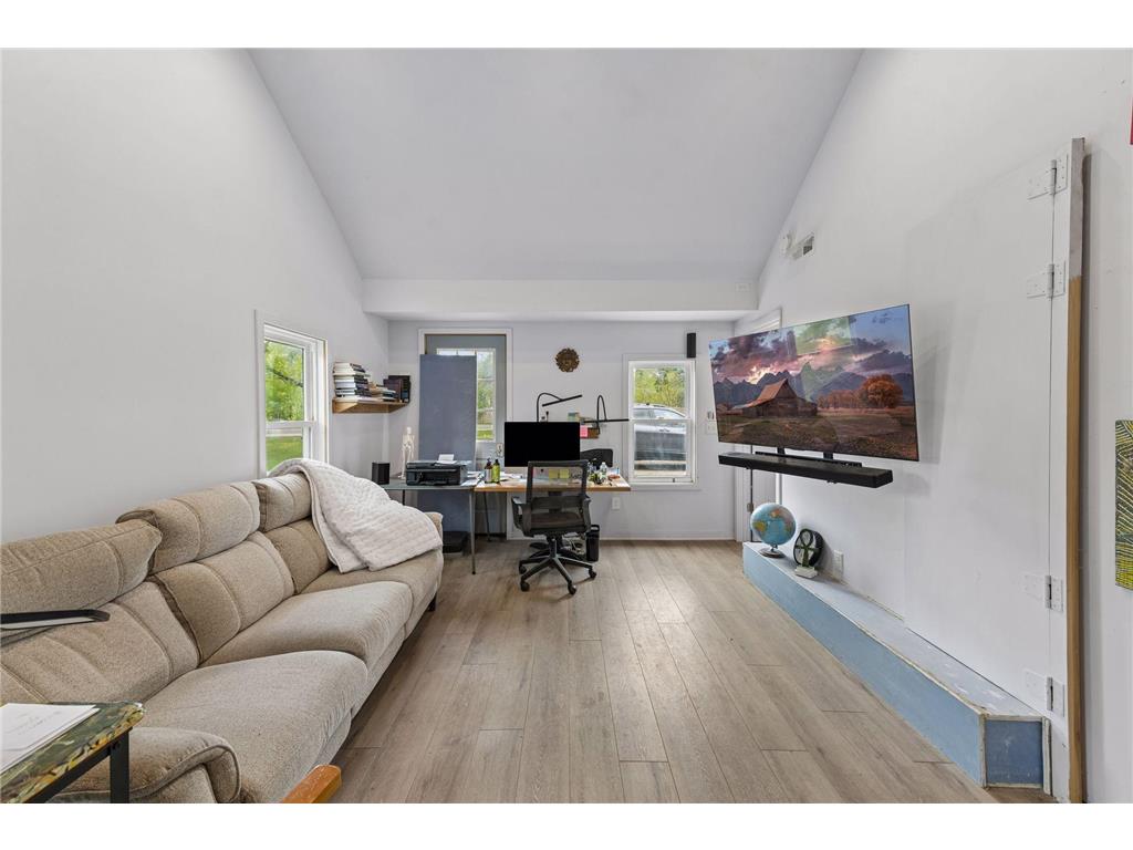 16217 Gleason Lake Road Minnetonka MN 55391 7073234 image6
