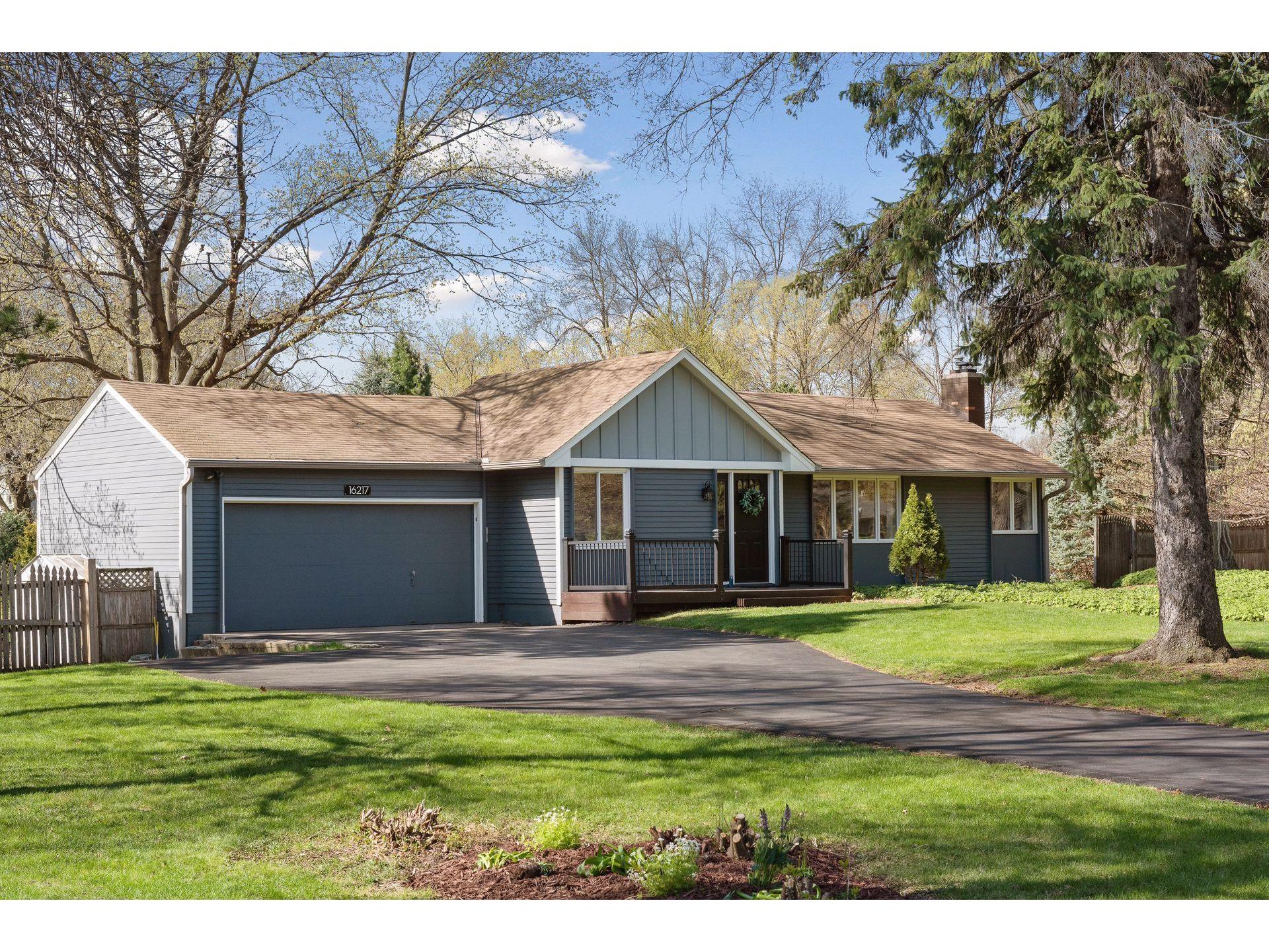 16217 Lake Street Extension, MN 55345 MLS 5740532