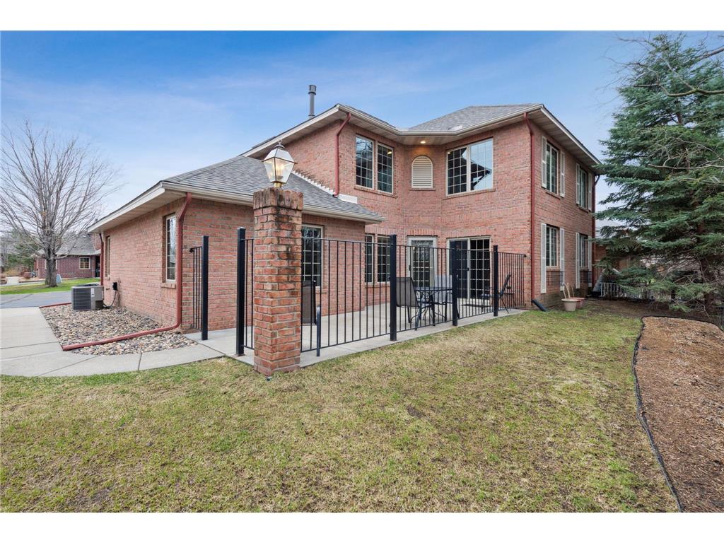 1622 Hunter Hill Road Hudson WI 54016 6359551 image1