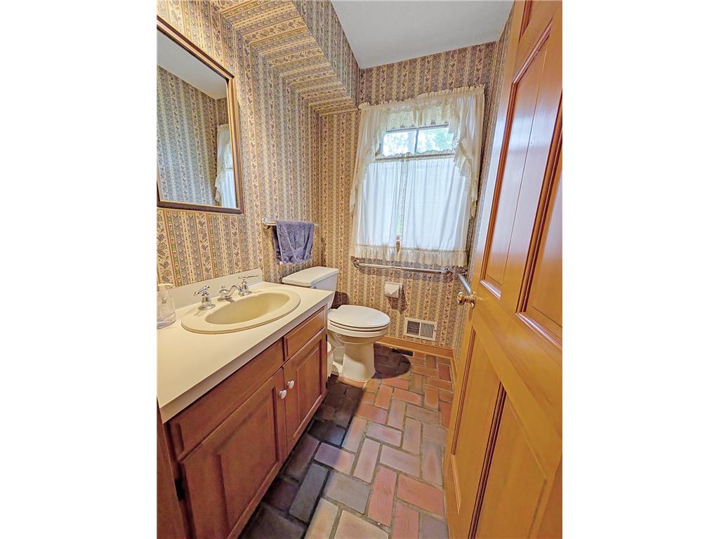 16220 Hayes Avenue San Francisco Twp MN 55315 - Bevens Creek 7069734 image11