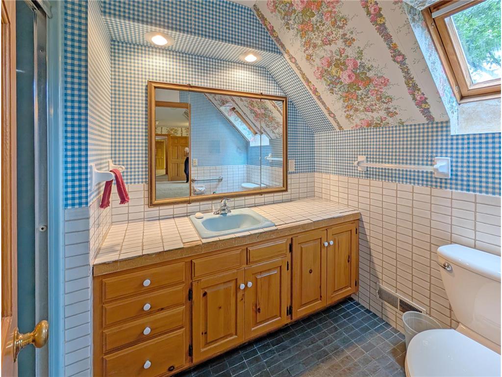 16220 Hayes Avenue San Francisco Twp MN 55315 - Bevens Creek 7069734 image21