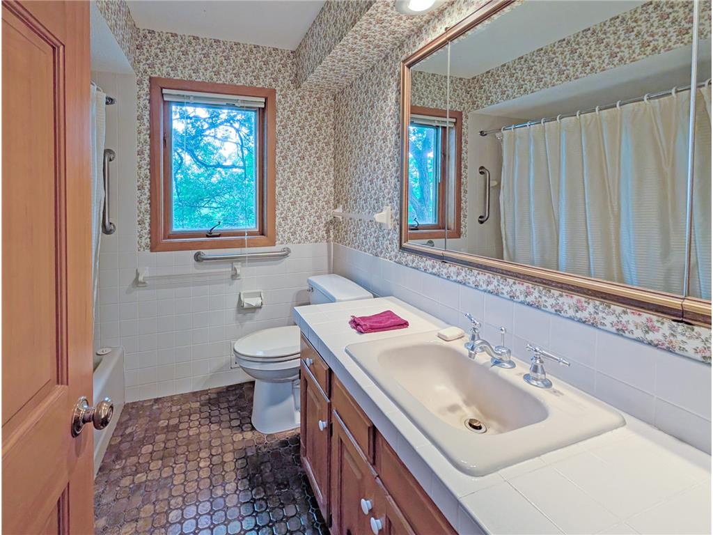 16220 Hayes Avenue San Francisco Twp MN 55315 - Bevens Creek 7069734 image23