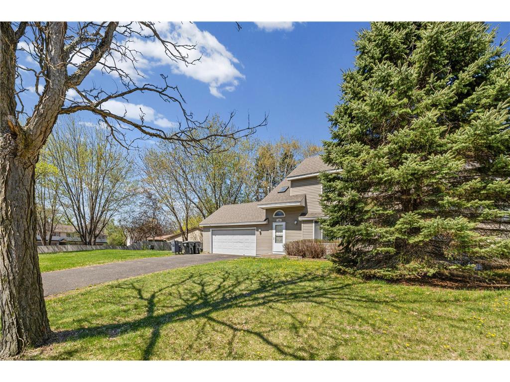 1623 106th Avenue NW Coon Rapids MN 55433 7043818 image1