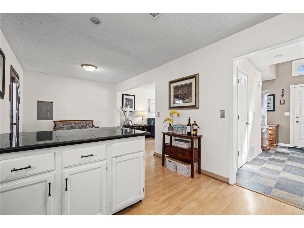 1623 106th Avenue NW Coon Rapids MN 55433 7043818 image13
