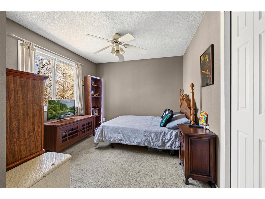 1623 106th Avenue NW Coon Rapids MN 55433 7043818 image17
