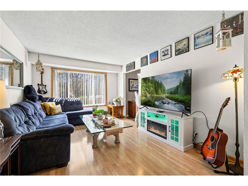 1623 106th Avenue NW Coon Rapids MN 55433 7043818 image7