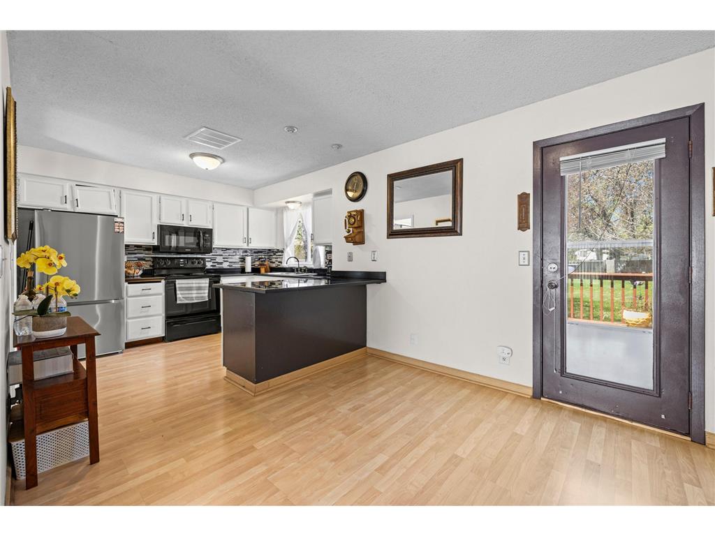 1623 106th Avenue NW Coon Rapids MN 55433 7043818 image8