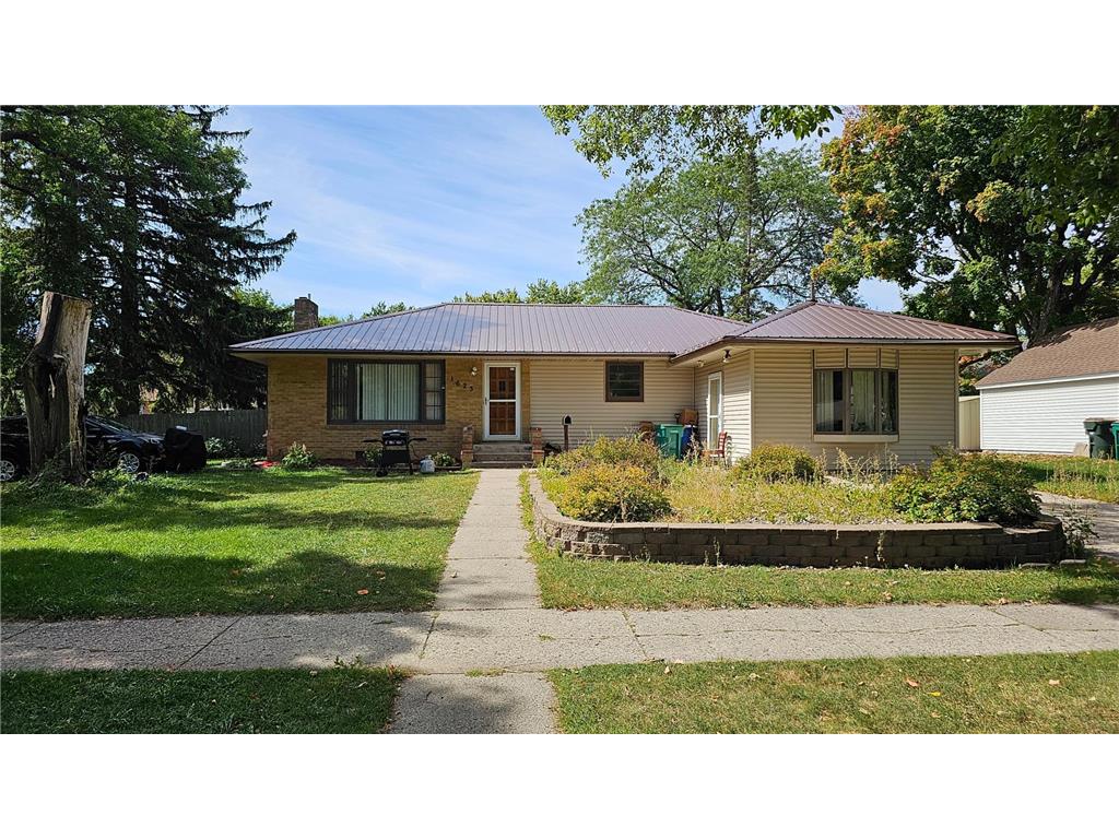 1623 Hennepin Avenue N, Glencoe, MN, 55336 MLS 6456484 Edina Realty