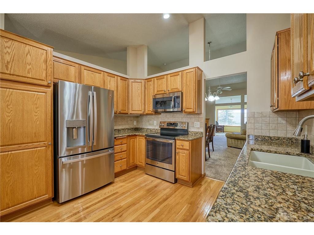 16233 70th Place N Maple Grove MN 55311 7068351 image5