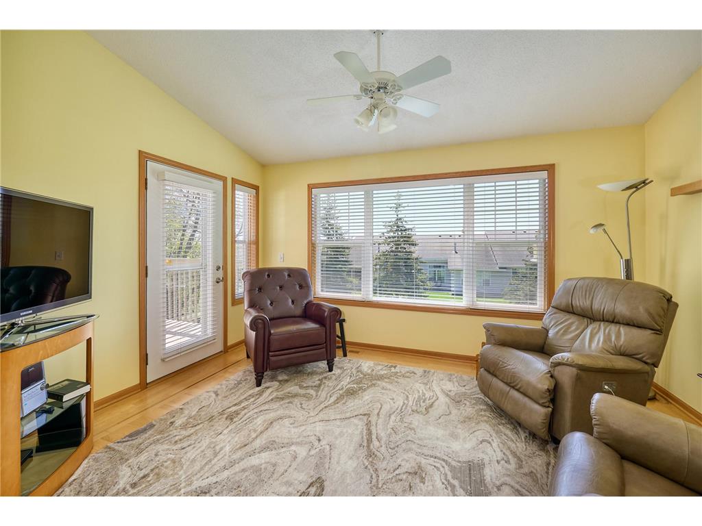 16233 70th Place N Maple Grove MN 55311 7068351 image8