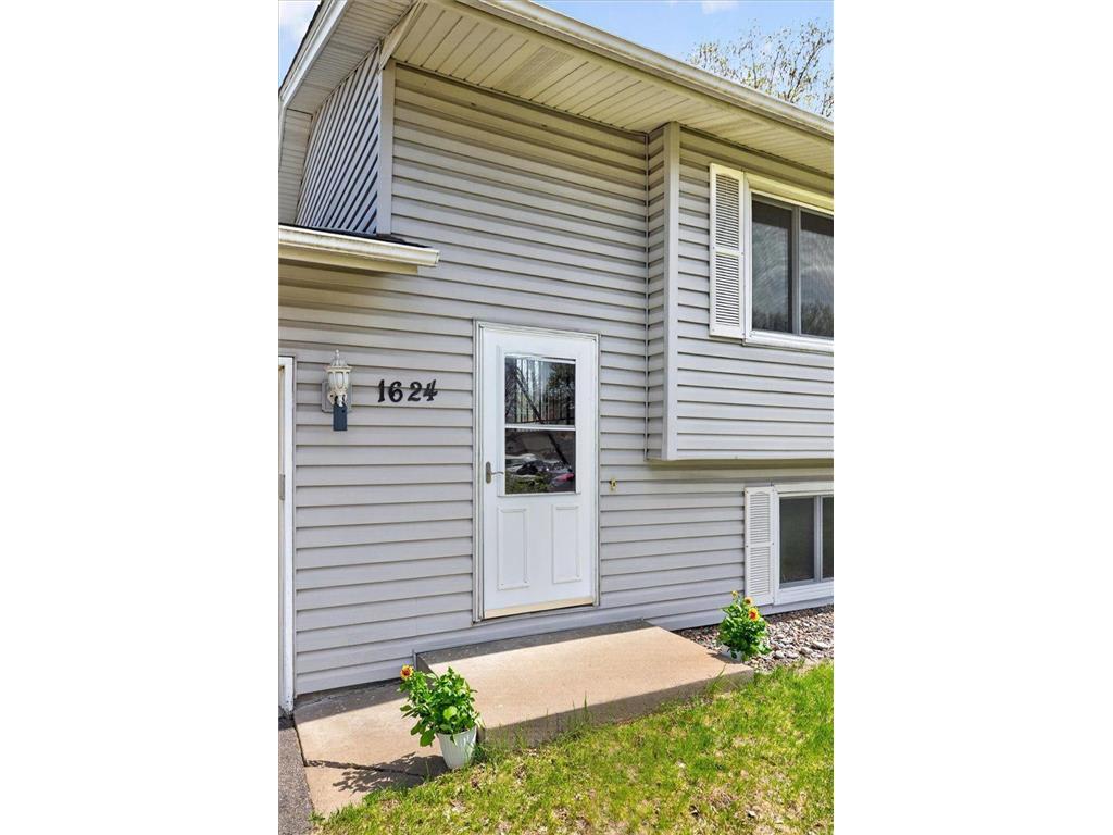 1624 84th Court N Brooklyn Park MN 55444 7041280 image18