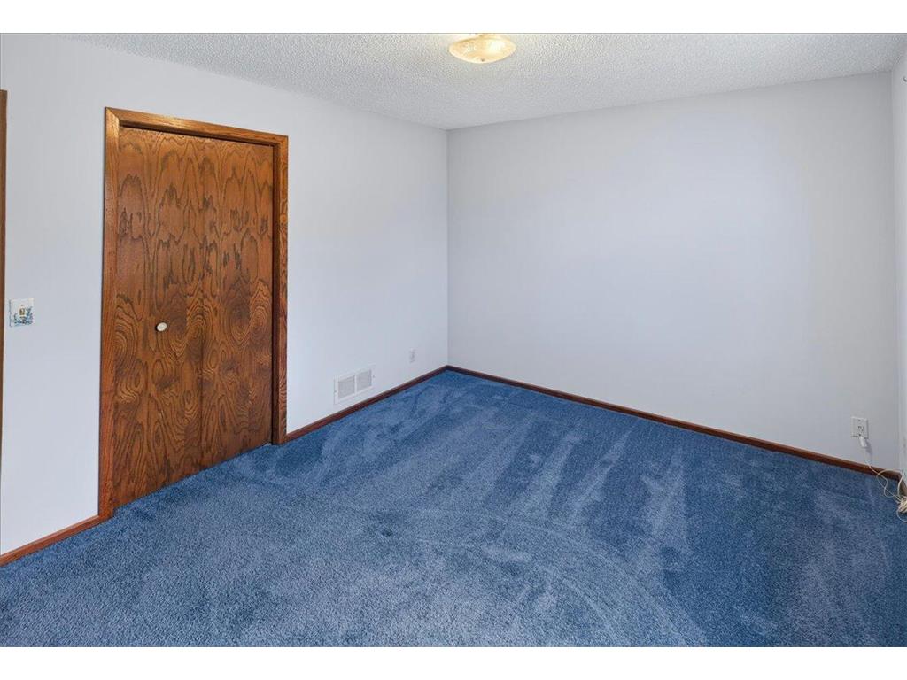 1624 84th Court N Brooklyn Park MN 55444 7041280 image25