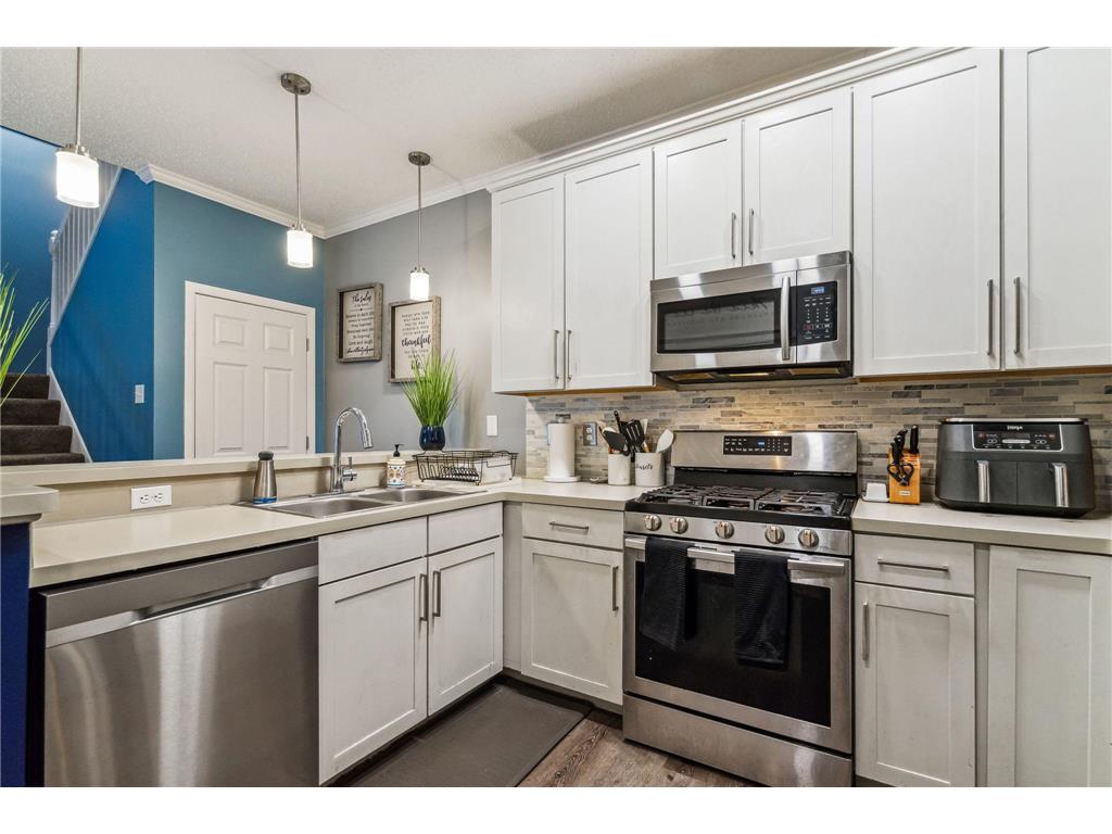 1624 Legacy Parkway E #2 Maplewood MN 55109 6518568 image1