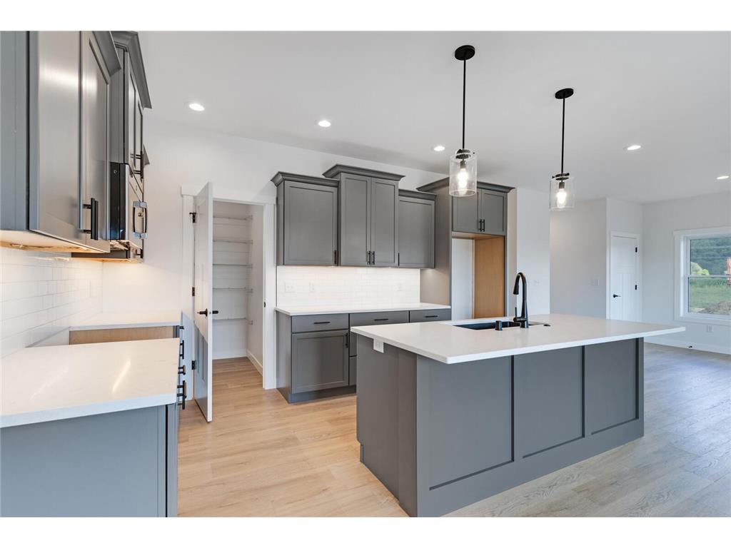 1624 Red Clover Street Holmen WI 54636 6802463 image9